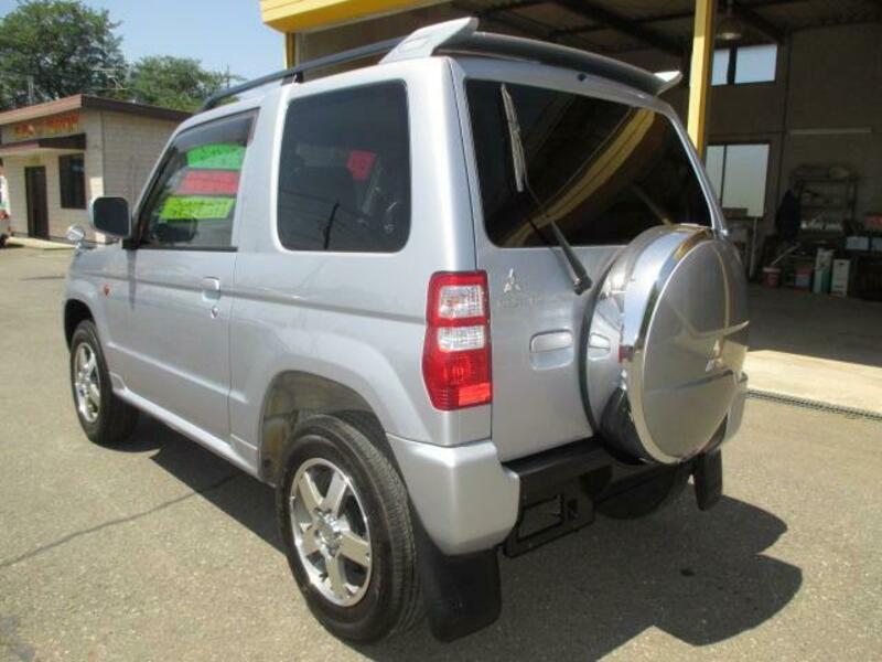 PAJERO MINI