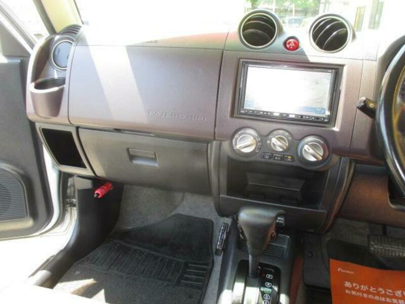PAJERO MINI