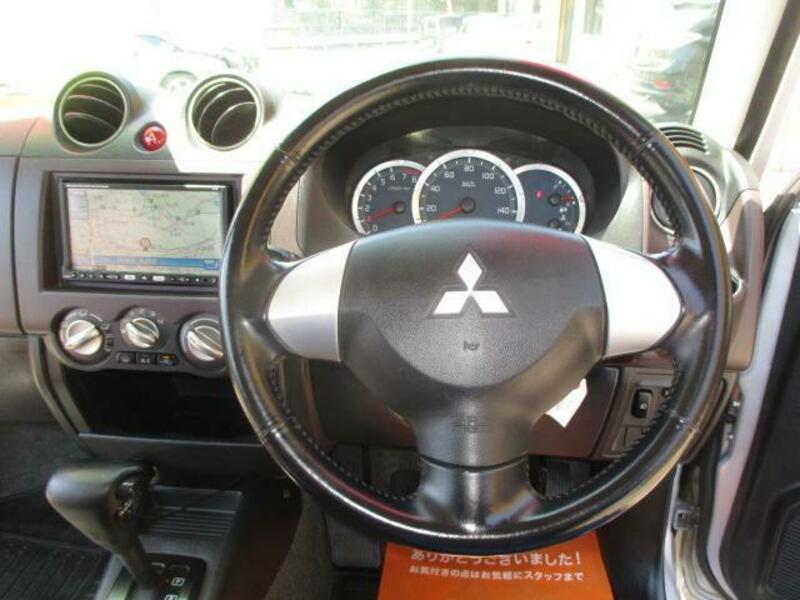 PAJERO MINI