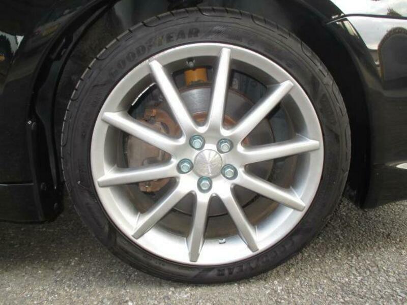 LEGACY B4