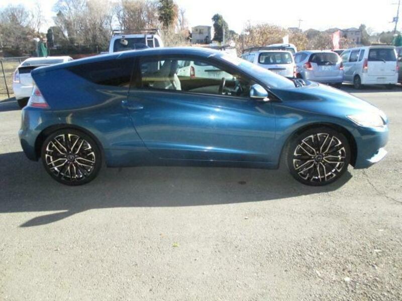 CR-Z