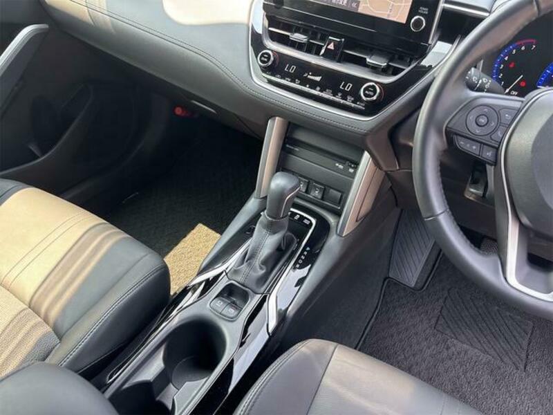 COROLLA CROSS