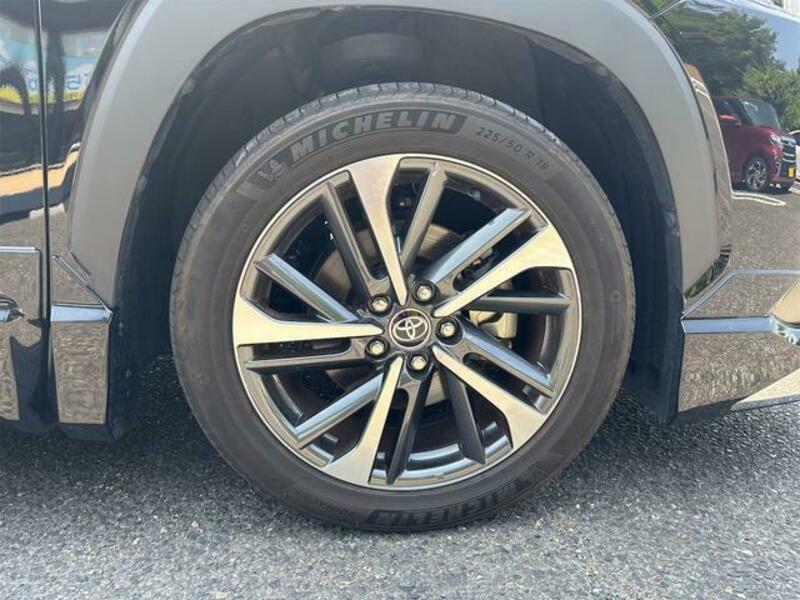 COROLLA CROSS