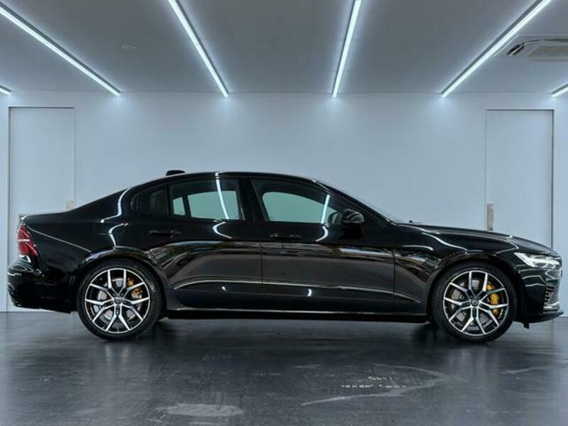 S60