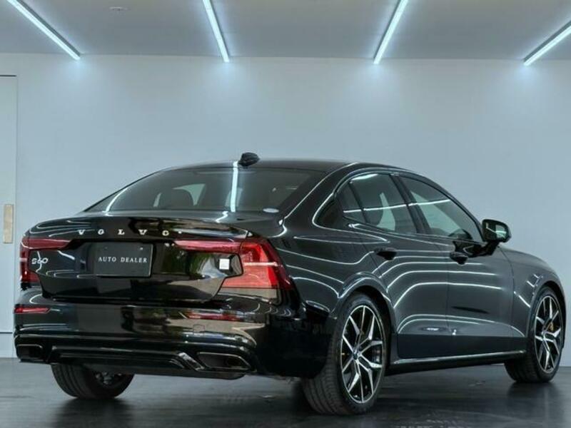 S60
