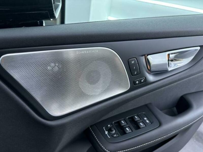 S60