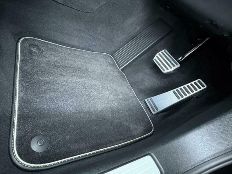 S60