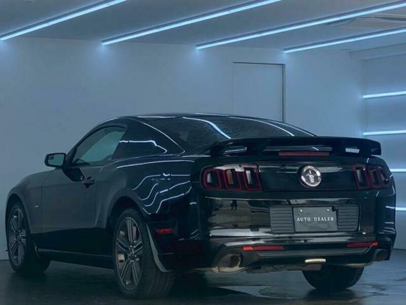 MUSTANG