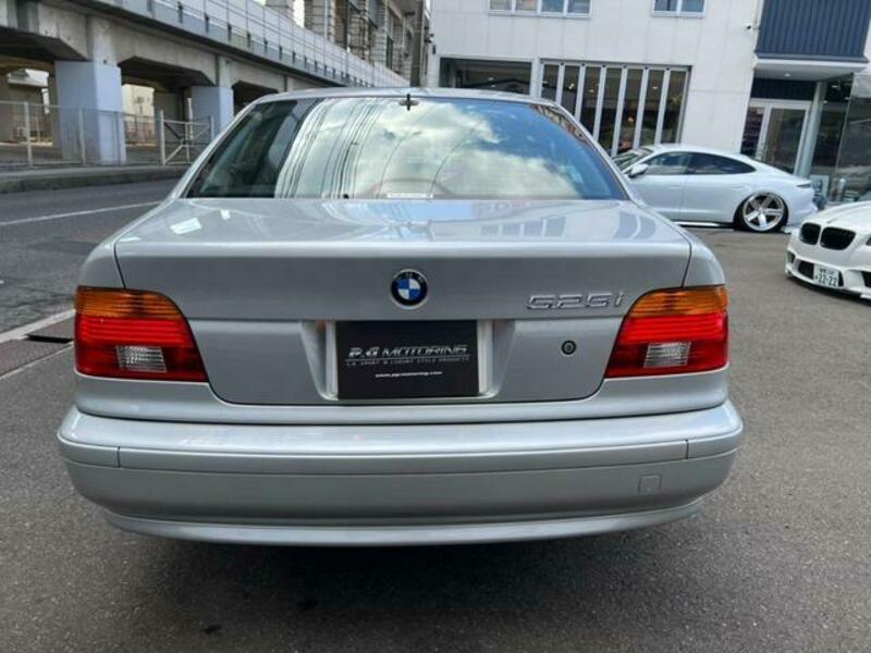 5 SERIES