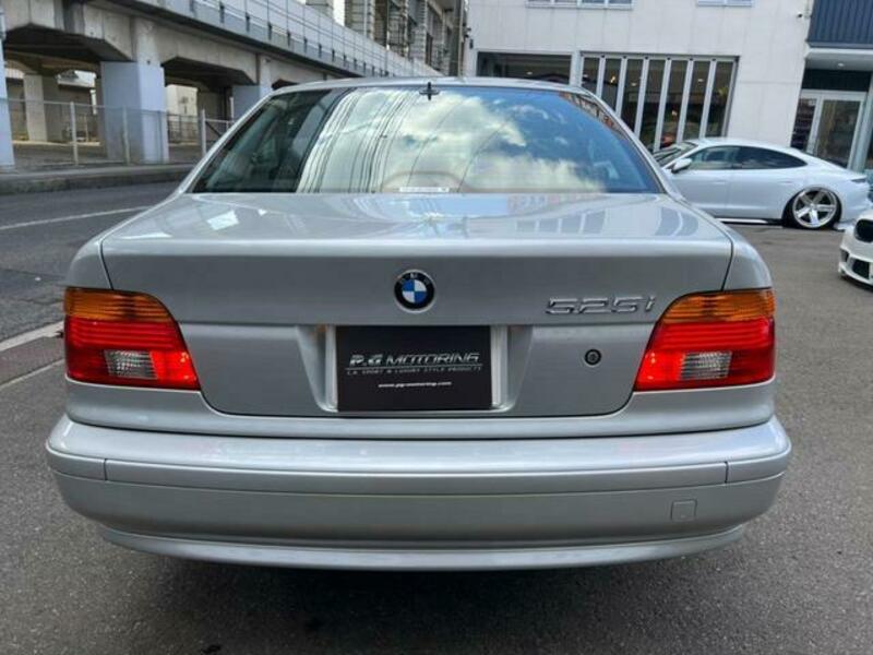 5 SERIES