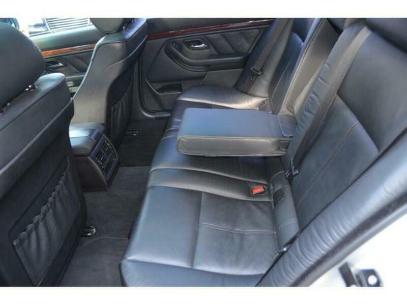 5 SERIES