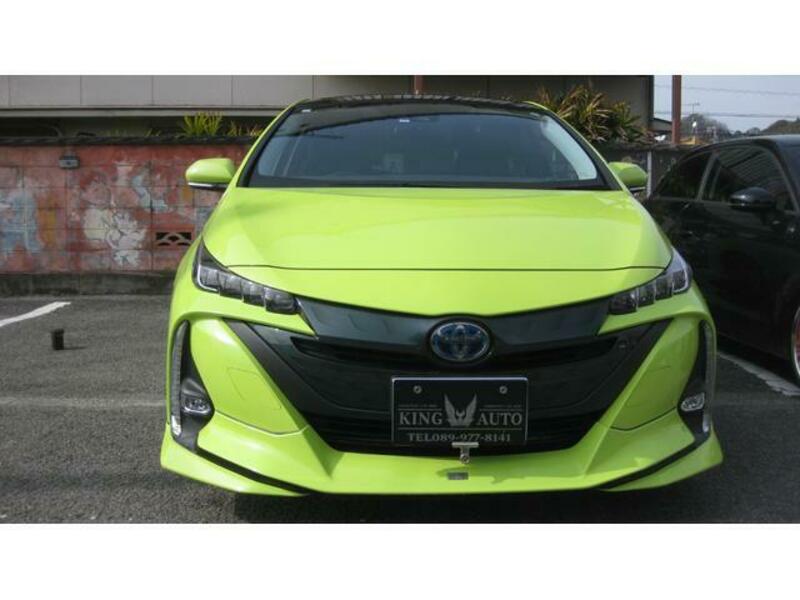 PRIUS PHV