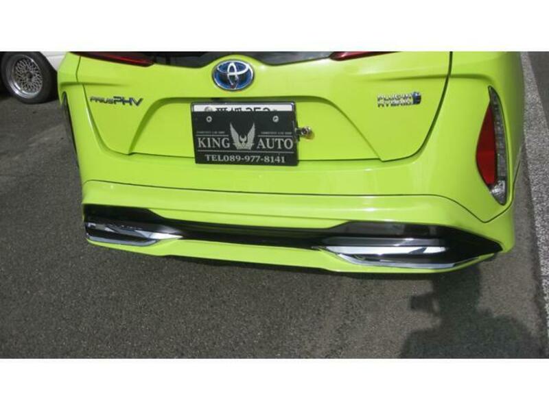 PRIUS PHV