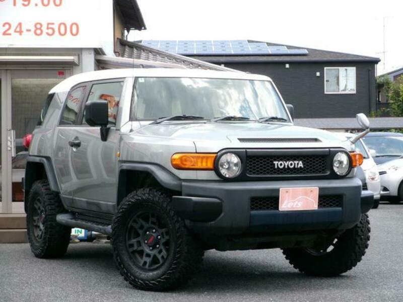 FJ CRUISER