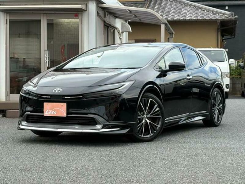TOYOTA PRIUS