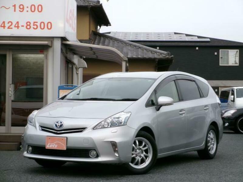 PRIUS ALPHA-0
