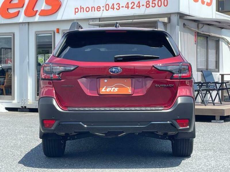 LEGACY OUTBACK