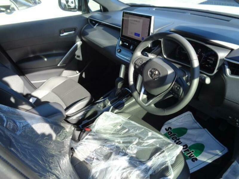 COROLLA CROSS
