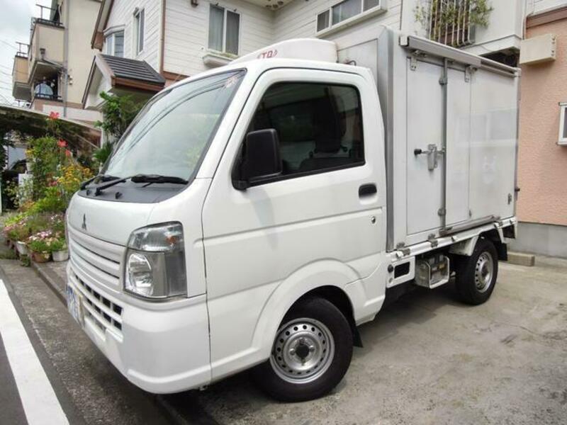 MINICAB TRUCK