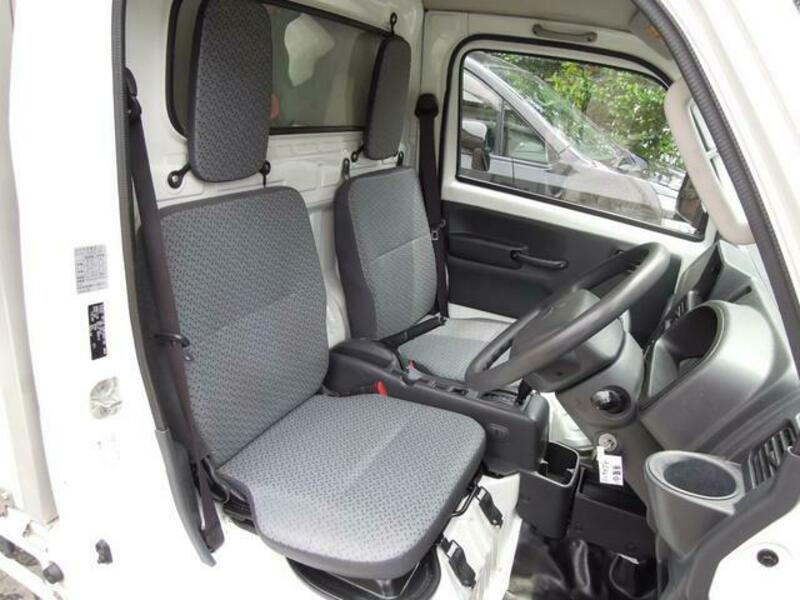MINICAB TRUCK