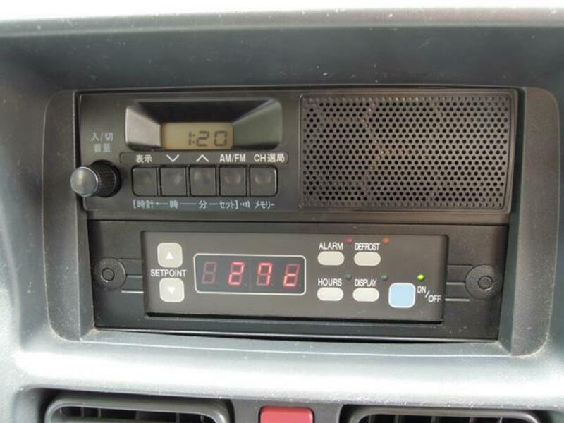 MINICAB TRUCK