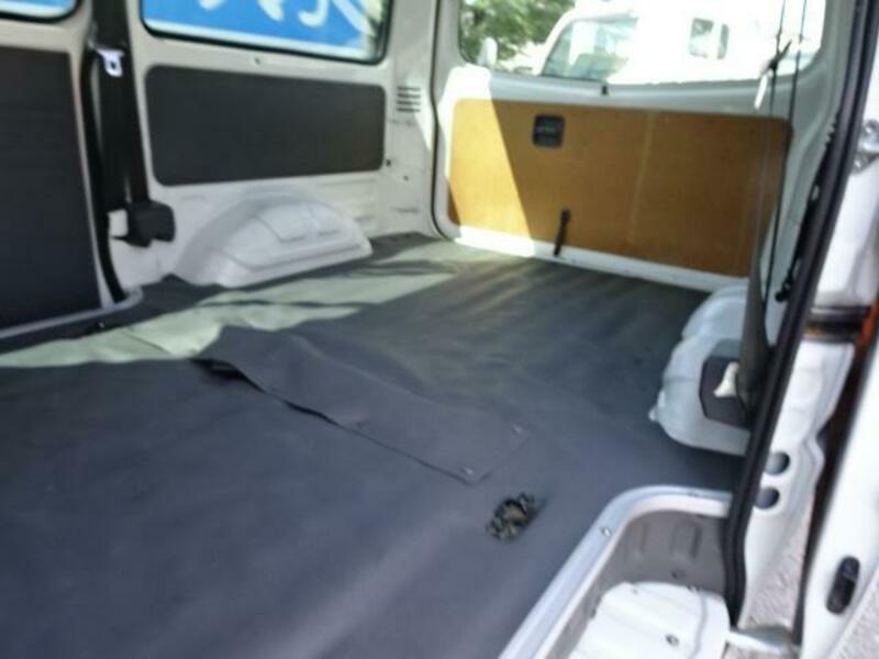 BONGO VAN