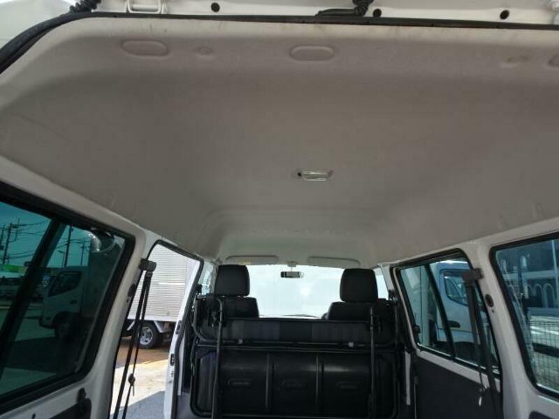 BONGO VAN