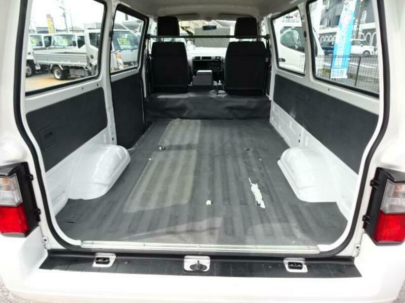 BONGO VAN