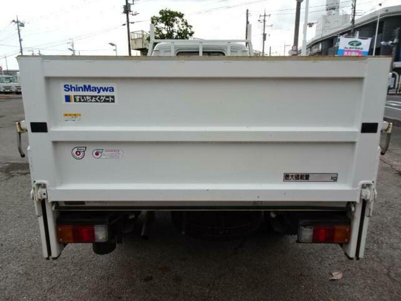 BONGO TRUCK