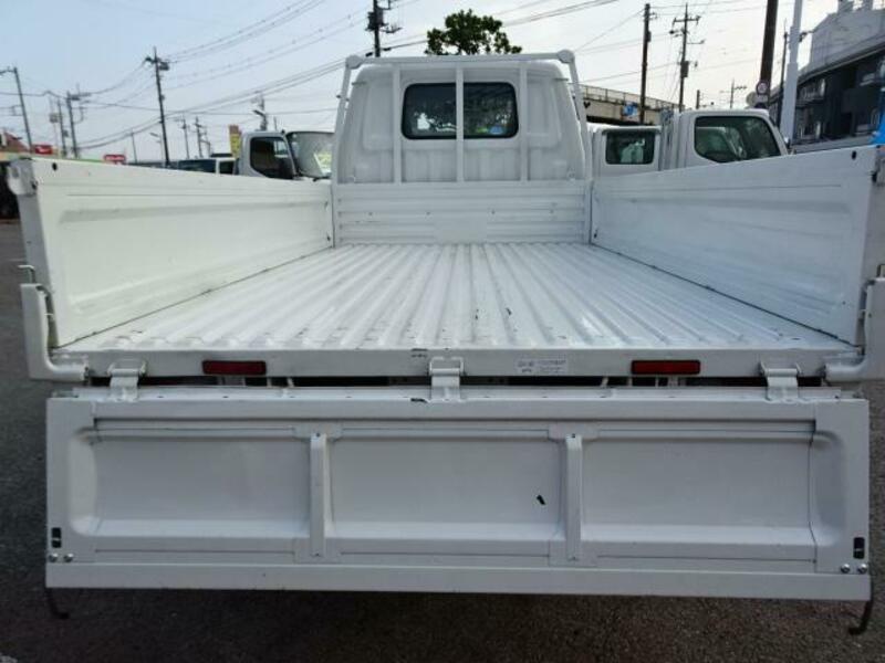 BONGO TRUCK