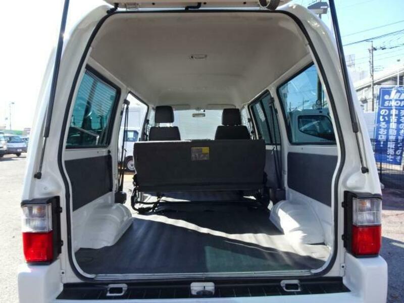 BONGO VAN