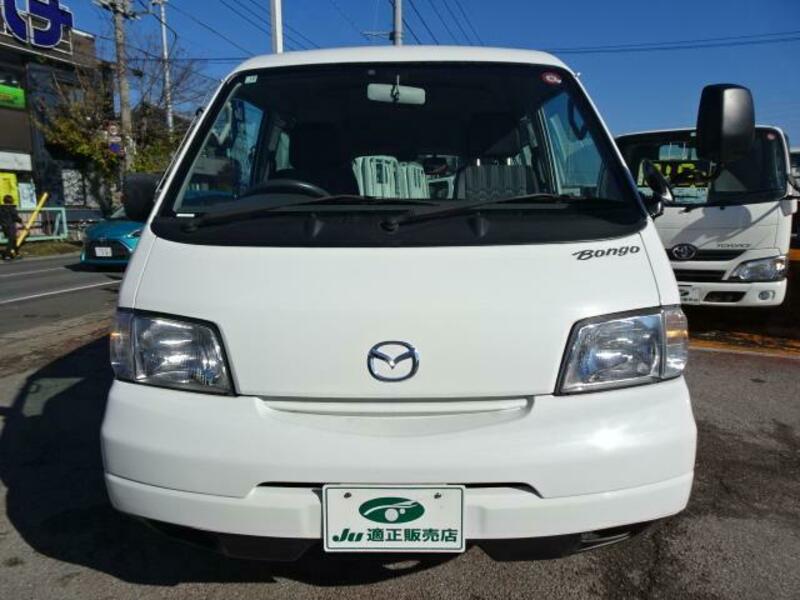 BONGO VAN