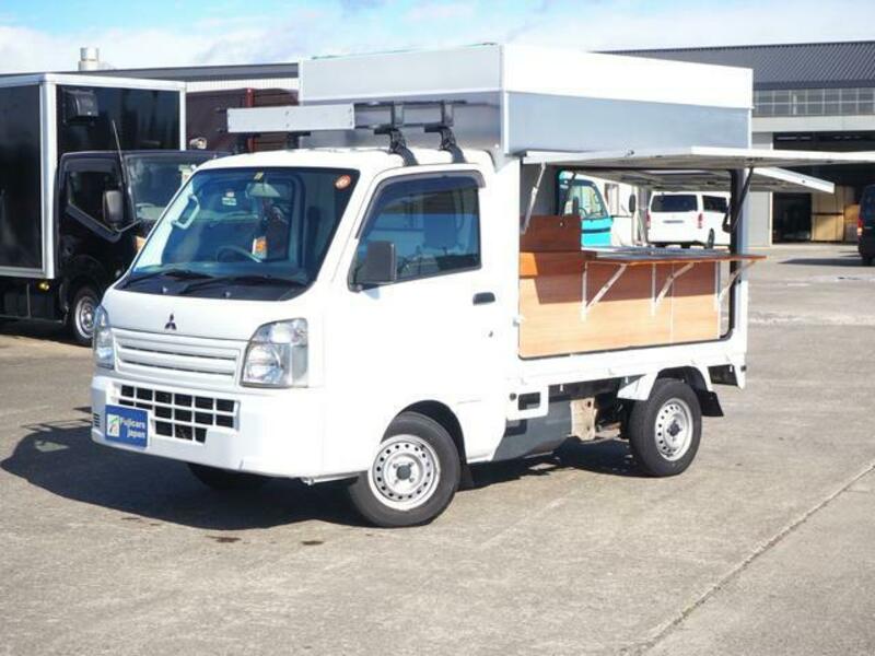 MINICAB TRUCK