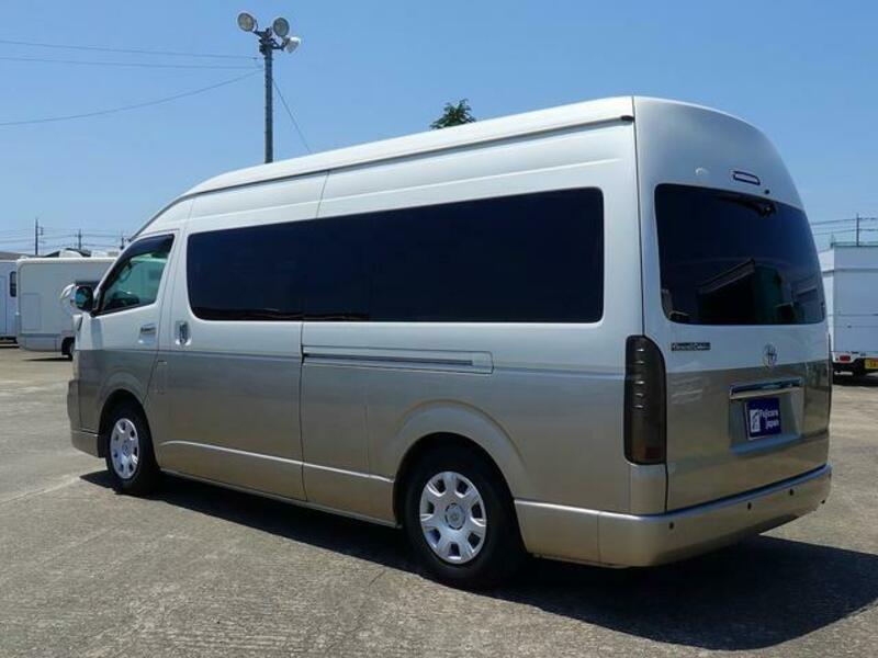 HIACE WAGON