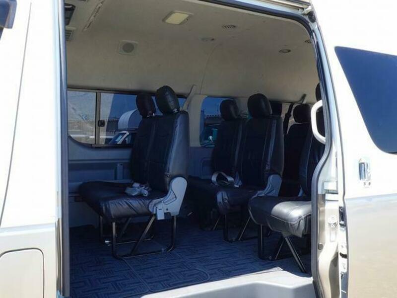 HIACE WAGON
