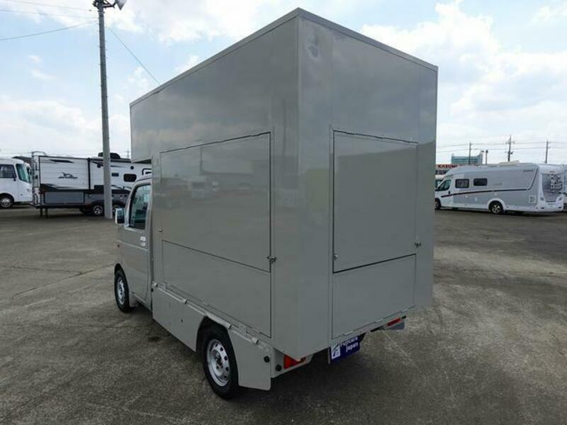 CARRY TRUCK