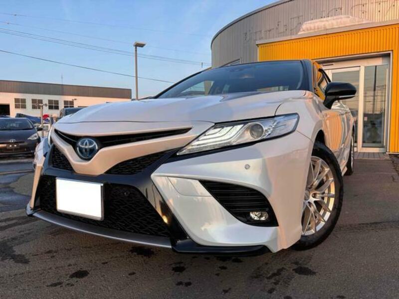 TOYOTA CAMRY