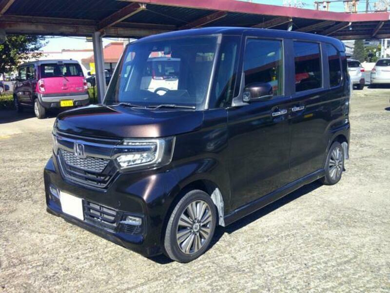 N BOX CUSTOM