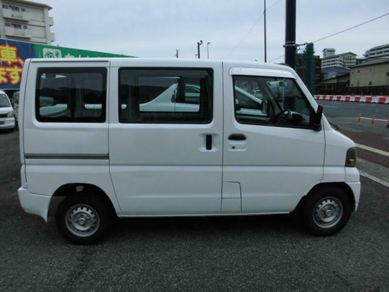 MINICAB VAN