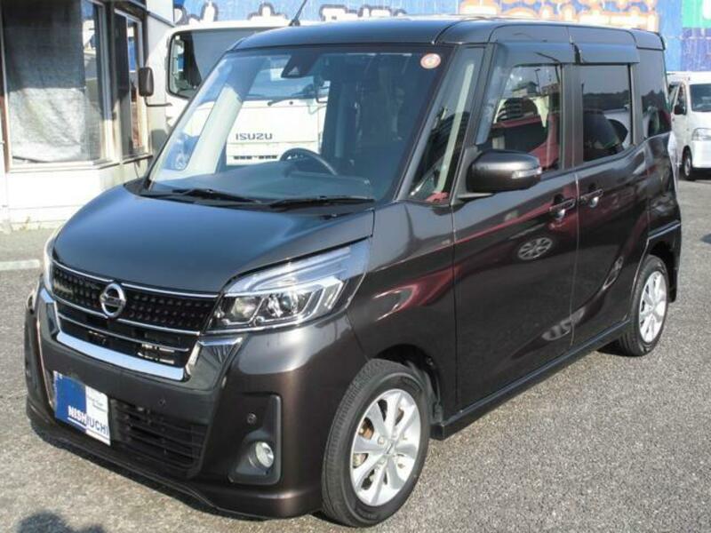 NISSAN DAYZ ROOX
