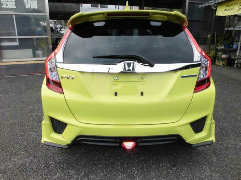 FIT HYBRID