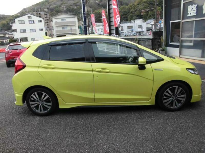 FIT HYBRID