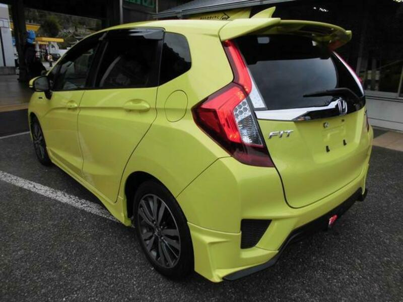 FIT HYBRID