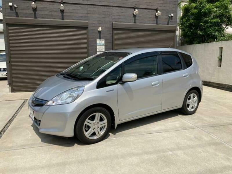 FIT HYBRID