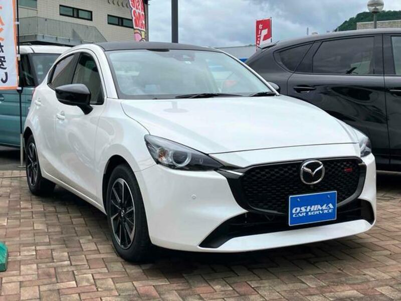MAZDA2