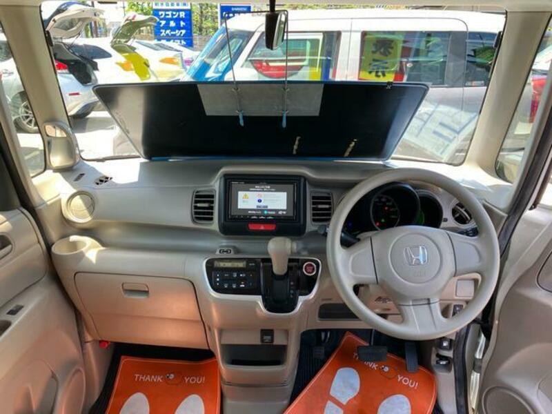 N BOX