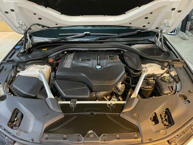 5 SERIES