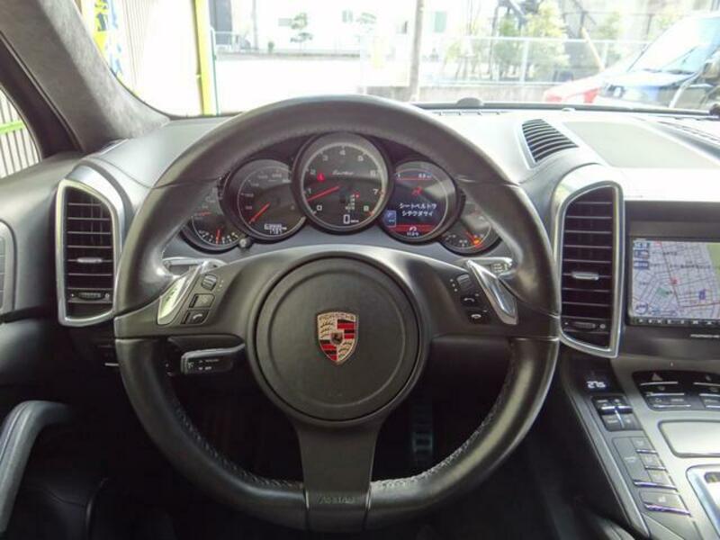 CAYENNE