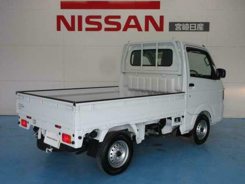 CLIPPER TRUCK