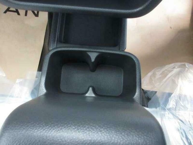 CLIPPER TRUCK